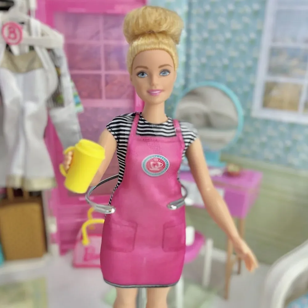 Barbie You Can Be Anything Coffee Shop Barista Doll Curvy Blonde Bun Millie Face